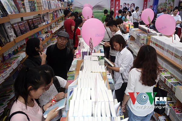 Un Salon international du livre ouvert au monde - ảnh 7